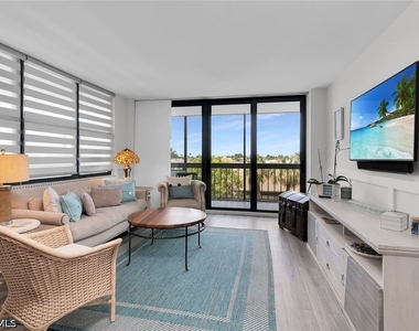 591 Seaview Court - Photo Thumbnail 12