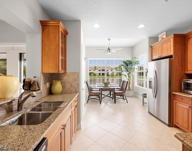 8051 Players Cove Drive - Photo Thumbnail 17