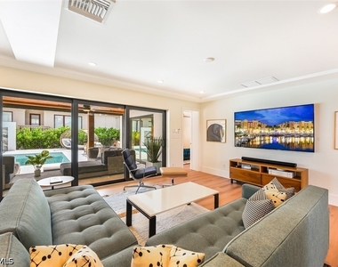 2211 Kingfish Road - Photo Thumbnail 9