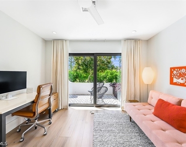 2211 Kingfish Road - Photo Thumbnail 24