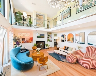 2211 Kingfish Road - Photo Thumbnail 7