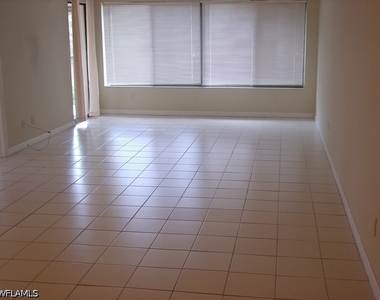 110 Cypress Way E - Photo Thumbnail 8