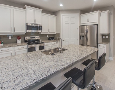 14670 Catamaran Place - Photo Thumbnail 6