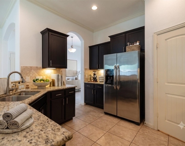 1822 Olive Pine Drive - Photo Thumbnail 8