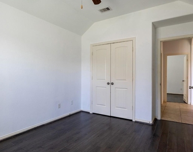 1822 Olive Pine Drive - Photo Thumbnail 26