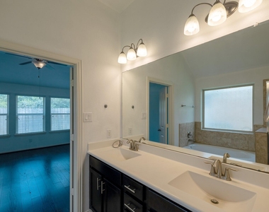 1822 Olive Pine Drive - Photo Thumbnail 31