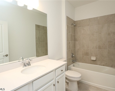 2599 Vine Avenue - Photo Thumbnail 25