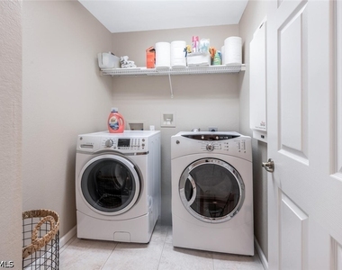 7130 Blue Juniper Court - Photo Thumbnail 22