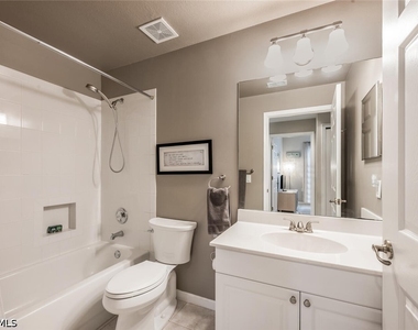 7130 Blue Juniper Court - Photo Thumbnail 20