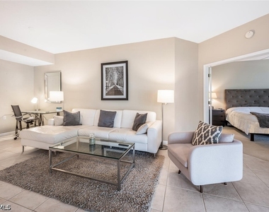 7130 Blue Juniper Court - Photo Thumbnail 7