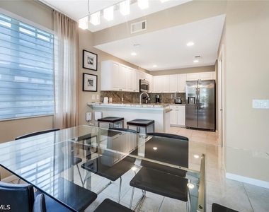 7130 Blue Juniper Court - Photo Thumbnail 11