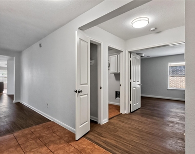 4318 Richland Chambers Lane - Photo Thumbnail 9