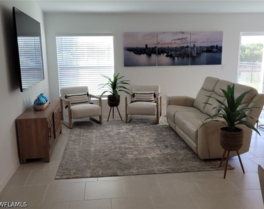 4083 Lattuca Lane - Photo Thumbnail 2