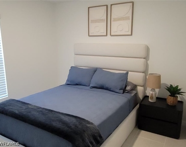 4083 Lattuca Lane - Photo Thumbnail 7