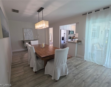1363 Woodridge Avenue - Photo Thumbnail 8