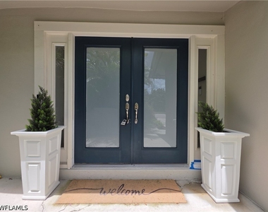 1363 Woodridge Avenue - Photo Thumbnail 2