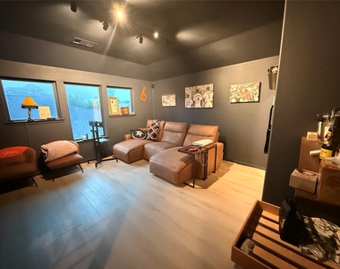 23609 Zinfandel Drive - Photo Thumbnail 7