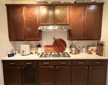 23609 Zinfandel Drive - Photo Thumbnail 3