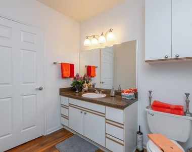 301 W Little York Road - Photo Thumbnail 14