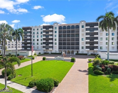 3430 Gulf Shore Boulevard N - Photo Thumbnail 22