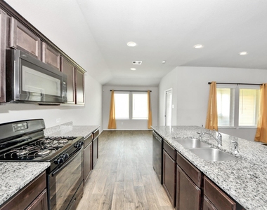 23431 Harrow Field Lane - Photo Thumbnail 12
