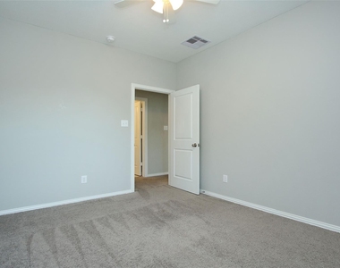 177 Emory Birch Drive - Photo Thumbnail 26
