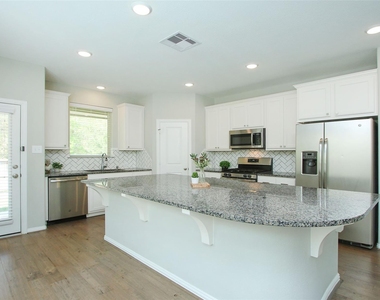 177 Emory Birch Drive - Photo Thumbnail 10