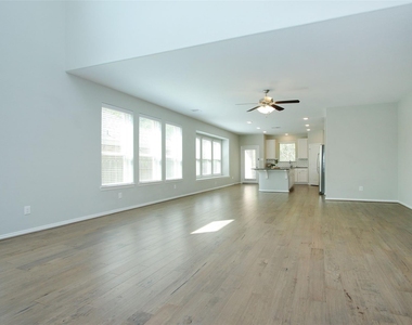 177 Emory Birch Drive - Photo Thumbnail 6