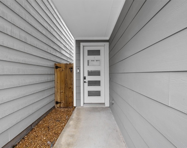 2056 Johanna Drive - Photo Thumbnail 1