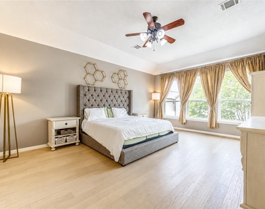 1332 Dorothy Street - Photo Thumbnail 16