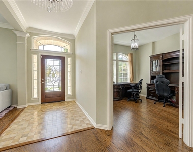 1332 Dorothy Street - Photo Thumbnail 2