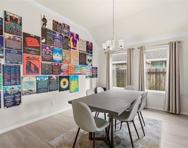 2602 Arbor Edge Crossing - Photo Thumbnail 2
