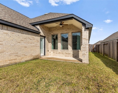 2602 Arbor Edge Crossing - Photo Thumbnail 24
