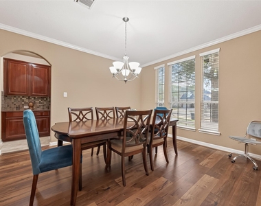 21103 Falcon Creek Court - Photo Thumbnail 8