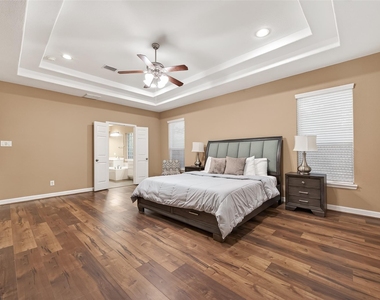 21103 Falcon Creek Court - Photo Thumbnail 22