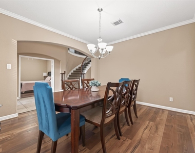 21103 Falcon Creek Court - Photo Thumbnail 9