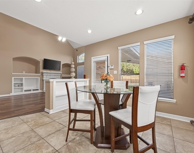 21103 Falcon Creek Court - Photo Thumbnail 15