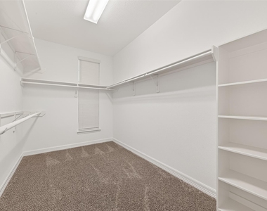 21103 Falcon Creek Court - Photo Thumbnail 27