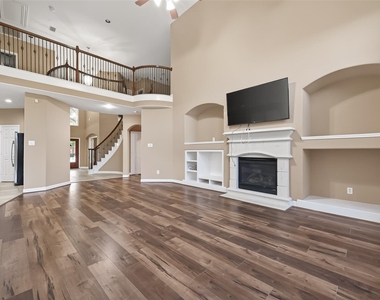 21103 Falcon Creek Court - Photo Thumbnail 7