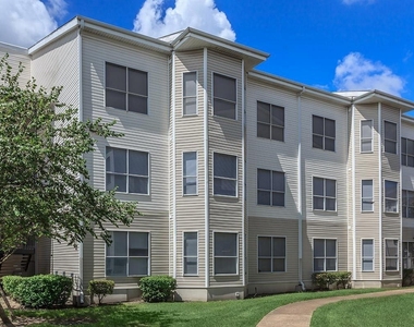 301 W Little York Road - Photo Thumbnail 1