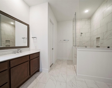 6 Clearview Terrace Place - Photo Thumbnail 20