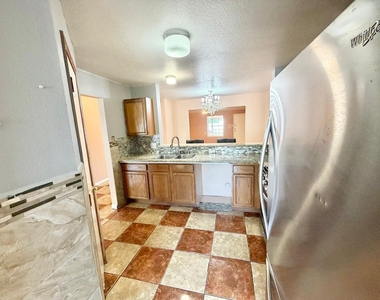 10139 Woodico Court - Photo Thumbnail 7