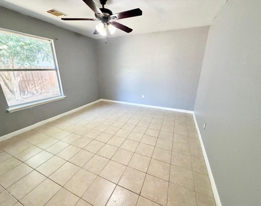 10139 Woodico Court - Photo Thumbnail 10