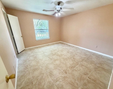 10139 Woodico Court - Photo Thumbnail 11