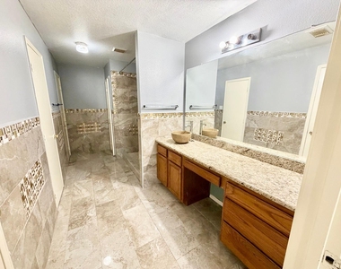 10139 Woodico Court - Photo Thumbnail 8