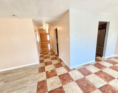 10139 Woodico Court - Photo Thumbnail 3