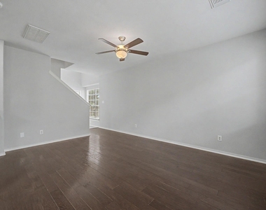 43 S Camellia Grove Circle - Photo Thumbnail 6