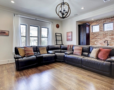 215 Malone Street - Photo Thumbnail 38