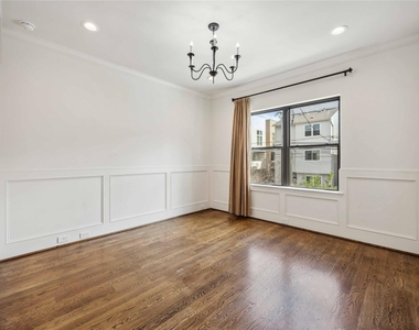 215 Malone Street - Photo Thumbnail 33