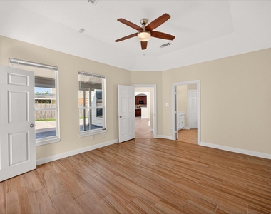 20835 Cottage Cove Lane - Photo Thumbnail 19